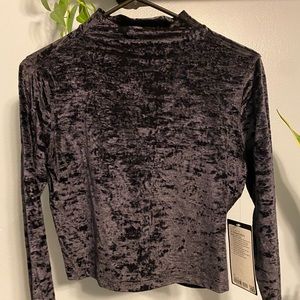 Special edition all aligned mock neck 🤩🤩